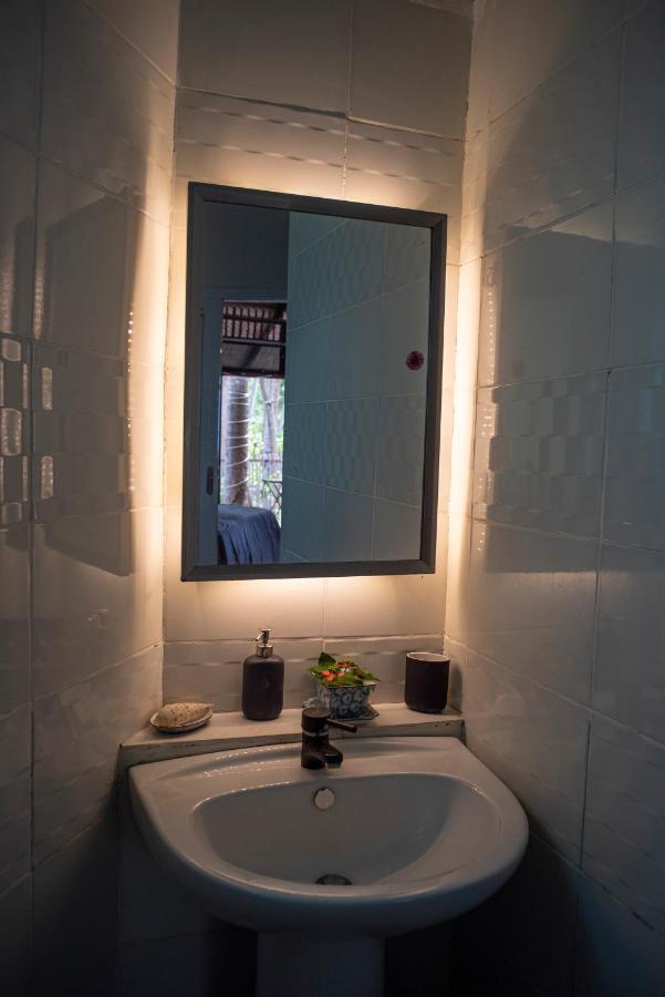 Greenhouse Ecolodge Pulau Mantani Bagian luar foto